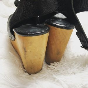 jeffrey campbell picasso